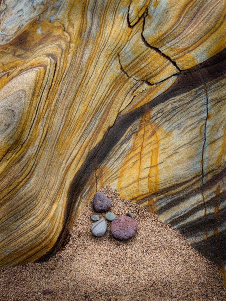 Lines in the rocks Spittal Beach