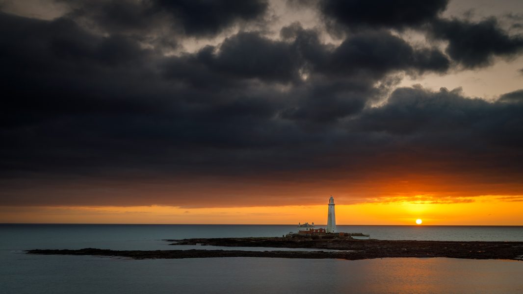 St Marys Lighthouse Sunrise