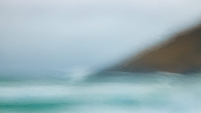 Sea, sky, mountain